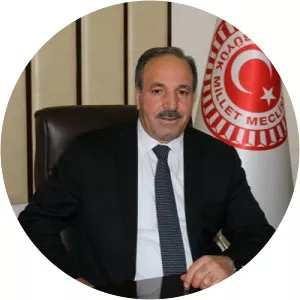 Halil Özcan