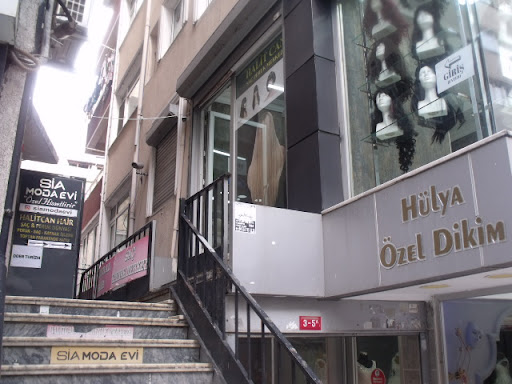 Halit Can Hair Extensions - Wig shop in Istanbul