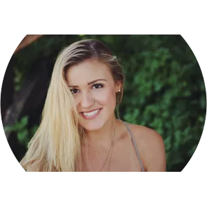 Halley Burnett - Tom Burnett's daughter