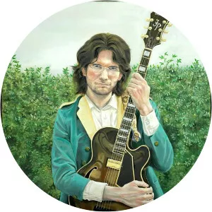 Hallvarður Ásgeirsson - Musical artist