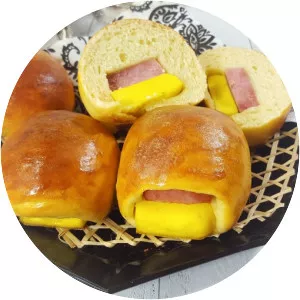 Ham and egg bun - 