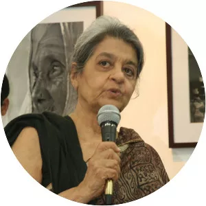 Hameeda Hossain photograph