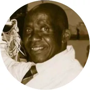Hamilton Naki