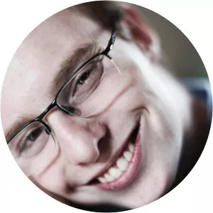 Hamish MacColl - Musical artist ‧ Kirsty MacColl's brother