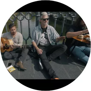 Hamo & Tribute 2 Love