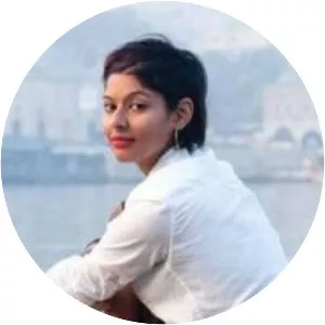 Hamra Abbas - Visual artist