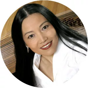 Han Mei - Chinese performer