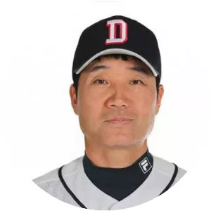 Han Yong-duk - South Korean baseball manager