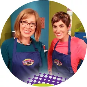 Hands On Crafts for Kids - 1997 ‧ 19 seasons