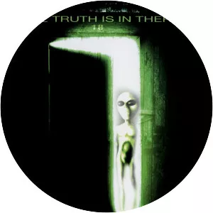 Hangar 18 - 1980 ‧ Thriller/Drama ‧ 1h 37m