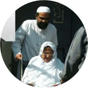 Hanifa Memon - Yakub Memon's mother