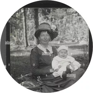 Hanna Resvoll-Holmsen