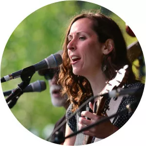 Hannah Naiman - Musician