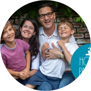 Hannah Raz - Guy Raz's wife