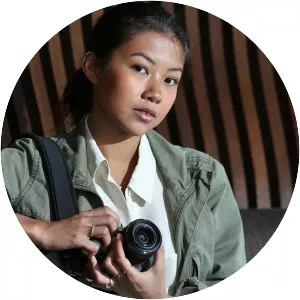 Hannah Reyes Morales - Photographer