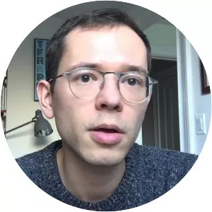 Hannes Bajohr - German author