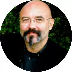 Hannes Etzlstorfer - Author