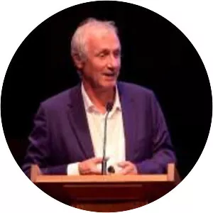 Hans Bennis - Linguist