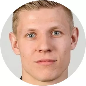 Hans Honkasalo - Football player