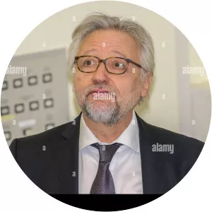 Hans-Jochen Heinze - Researcher