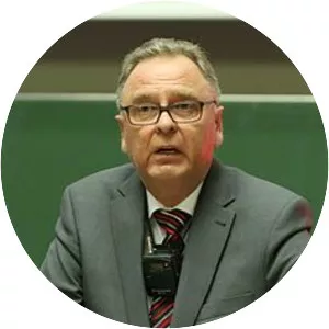 Hans-Jürgen Papier - German scholar