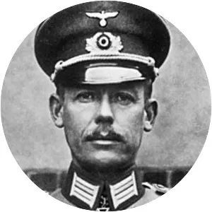 Hans-Karl Freiherr von Esebeck - German military personnel