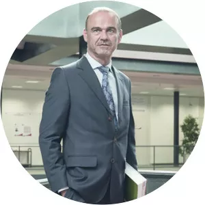 Hans-Peter Erb - Psychologist