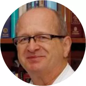 Hans-Ulrich Steinau - Physician