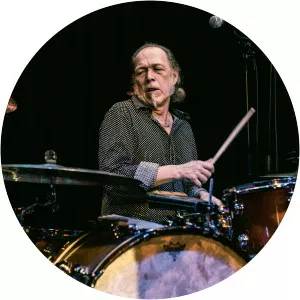 Hans Wallbaum - Musical artist