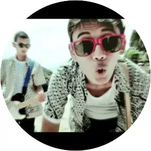 closehead happy summer - Musical artist