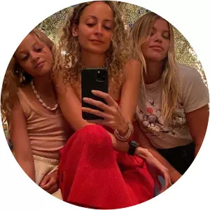 Harlow Madden photograph