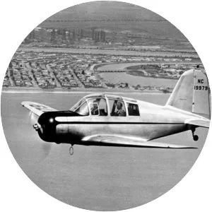 Harlow PC-5