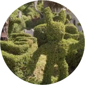 Harper's Topiary Garden