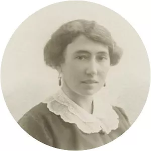 Harriet Bloch