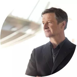 Harry Bicket - Conductor