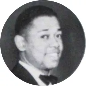 Harry Dial - Drummer