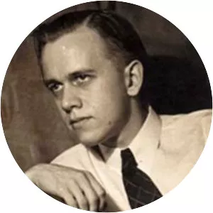 Harry Lucey - American comics artist