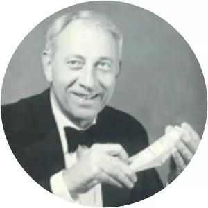 Harry Riser - Author