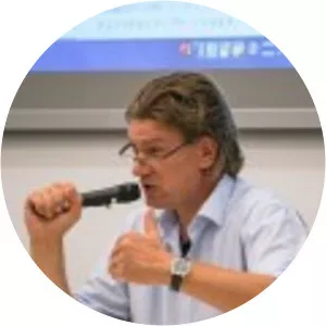 Hartmut Behr - Political scientist