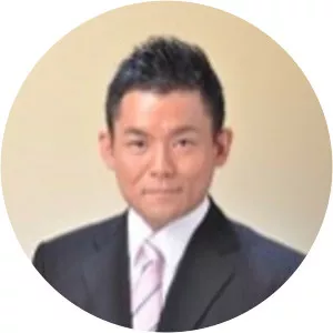 Harukata Takenaka