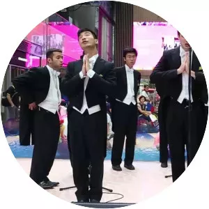 Harvard Din & Tonics - Musical group