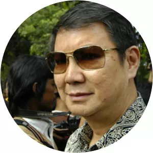 Harwendro Aditya Dewanto - Rahayu Saraswati's husband