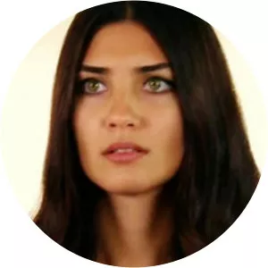 Hasret Gönülçelen