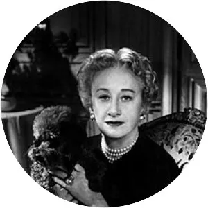 Hattie Carnegie - Fashion entrepreneur