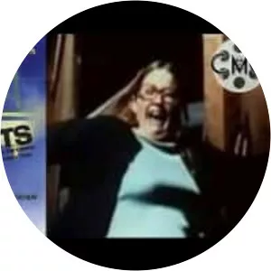 Haunts - 1977 ‧ Thriller/Horror ‧ 1h 37m