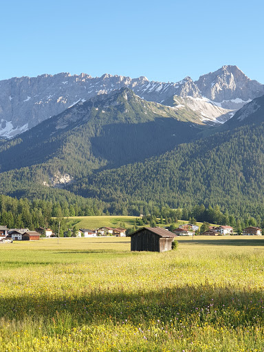 Haus am Waldrand - Holiday apartment in Leutasch, Austria