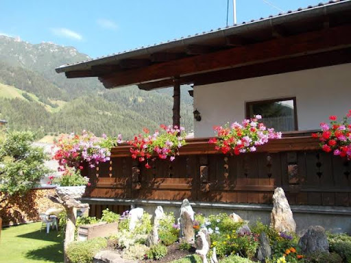 Haus Danler - Lodging in Neustift im Stubaital, Austria