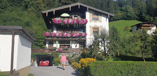 Haus Doris - Lodging in Schwendau, Austria
