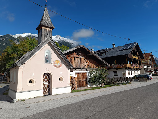 Haus Landfrieden - Holiday apartment in Leutasch, Austria