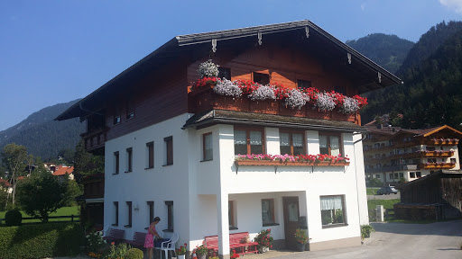 Haus Santner - Guest house in Austria